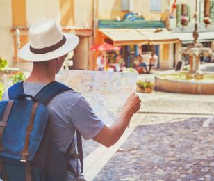 article_mi-parcours_bilan_touristique_getty